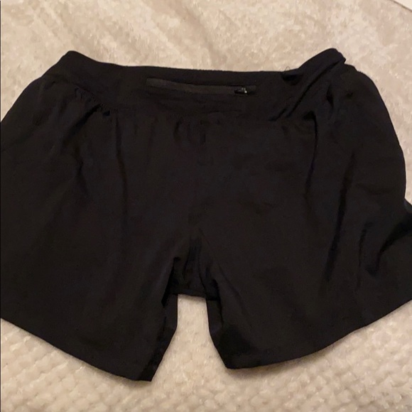 Black nike running shorts - Picture 3 of 3